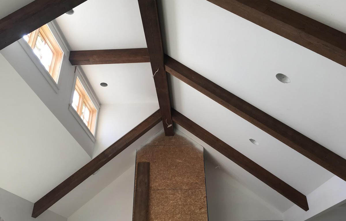 Circle Sawn Pine Box Beam