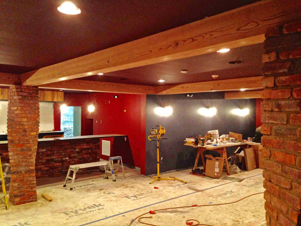 Heart pine box beam at Hendersonville NC speak-easy