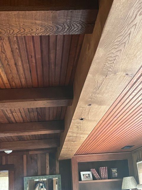 White Oak Classic Smooth Box Beam Linville small in North Carolina