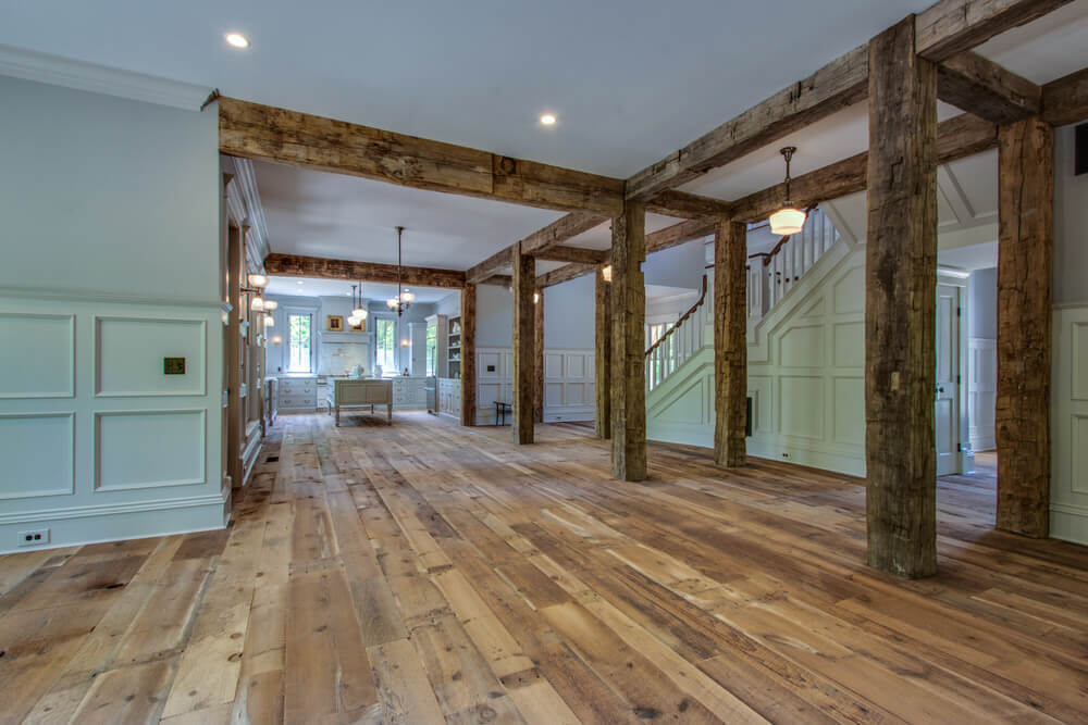 hand hewn beams and posts in Lewes, Delaware